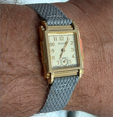 Bulova rectangular gold - t2,
