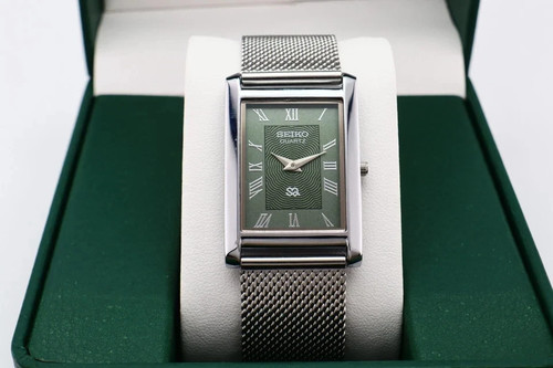 Vintage seiko quartz watch - vintage,