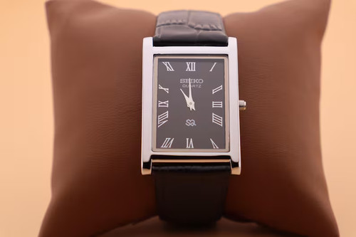 Classic rectangular quartz - classic,