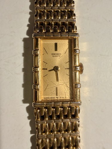 Seiko quartz tank - tank, gold