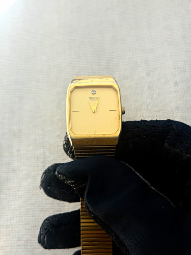 Vintage seiko quartz women - vintage,