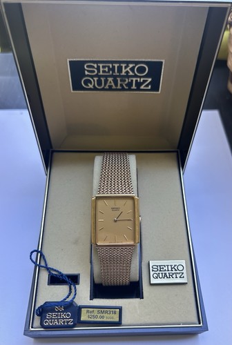 Seiko gold tone quartz - gold,