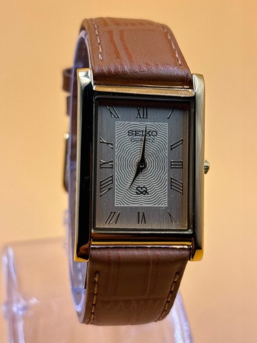 Vintage seiko slim tank quartz - vintage,